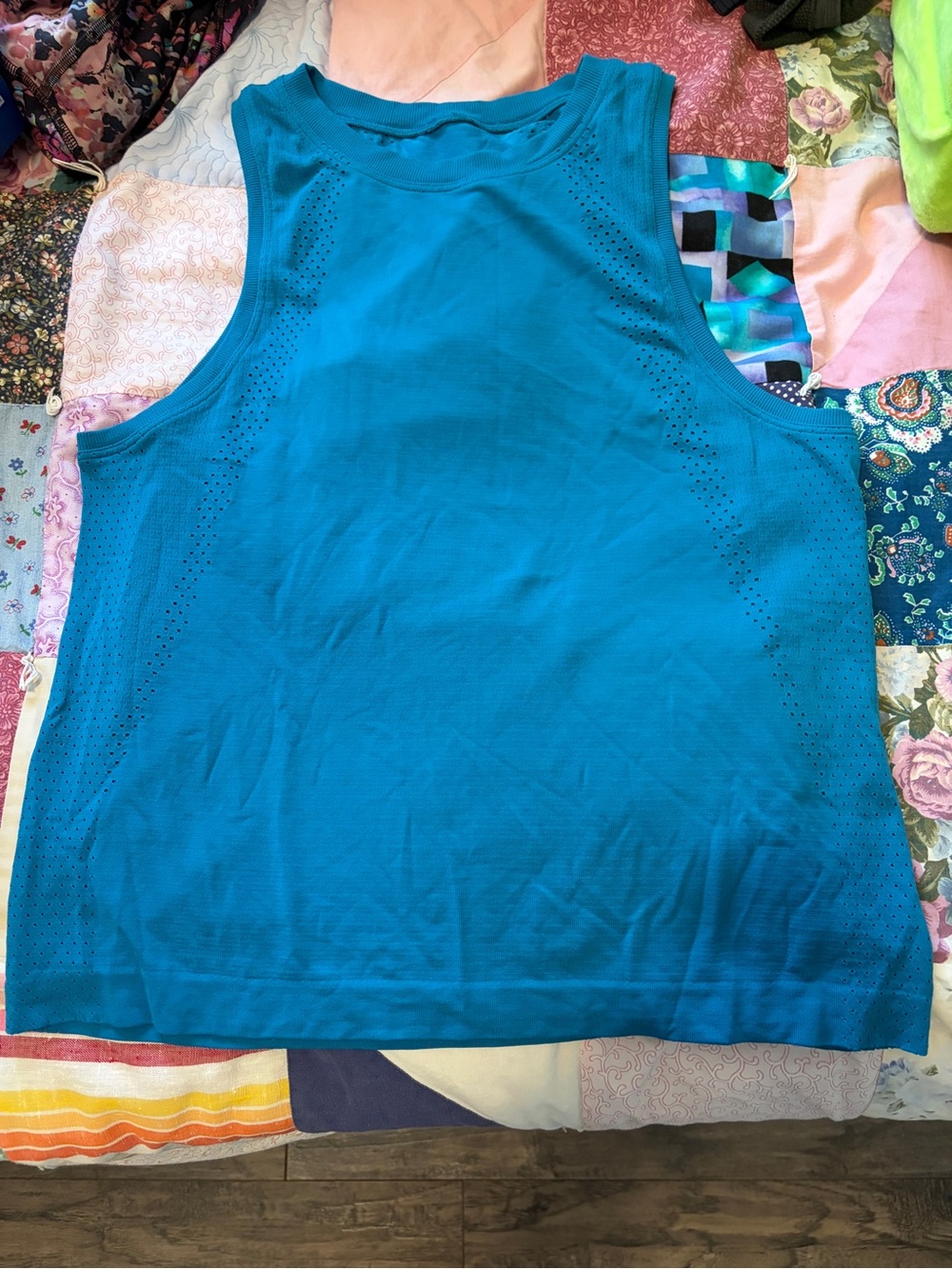 Lululemon  Sleeveless Athletic Tank Top - Teal Blue